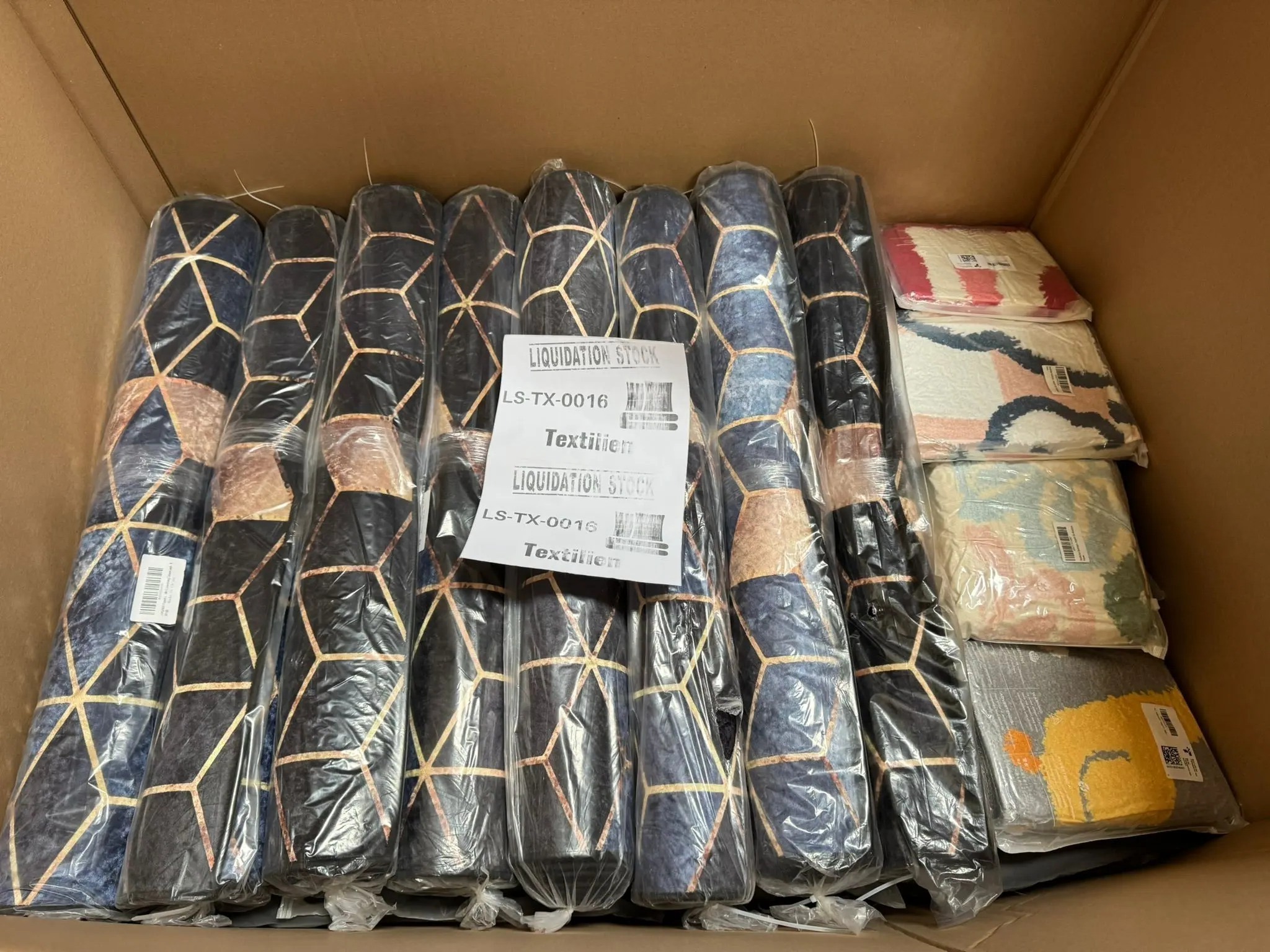 Textiles, Rugs